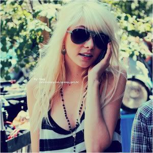 Taylor Momsen Pictures, Images and Photos