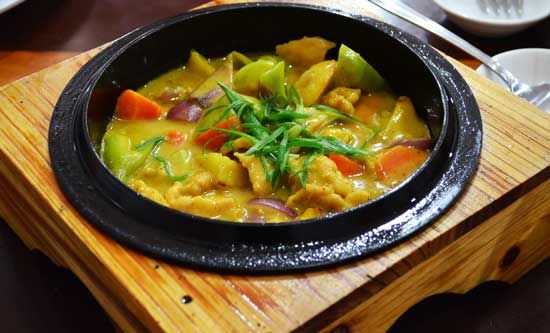 Chicken Curry in Hot Pot | Cafe Asia Davao