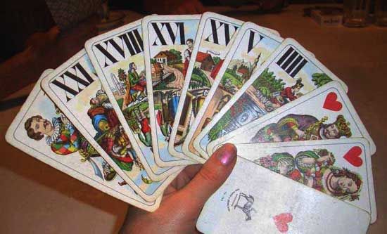 LIFE DECISIONS: EXPLORING YOUR OPTIONS WITH TAROT