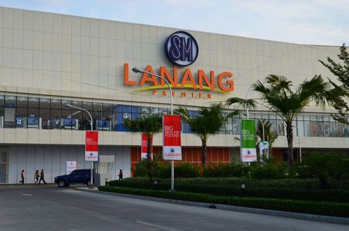 One LakeShore Drive, Davao City