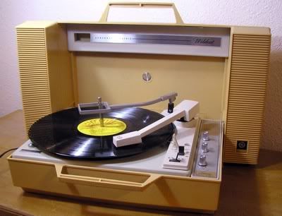 169948-7recordplayer_slide.jpg