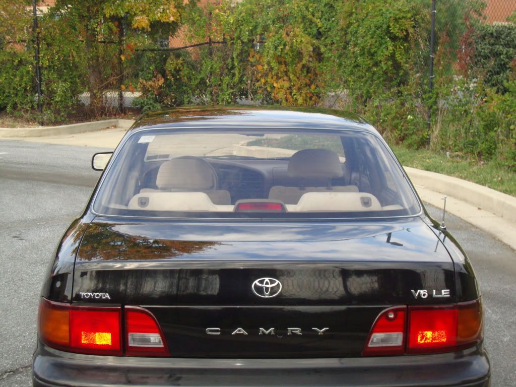 1995 Toyota camry le blue book