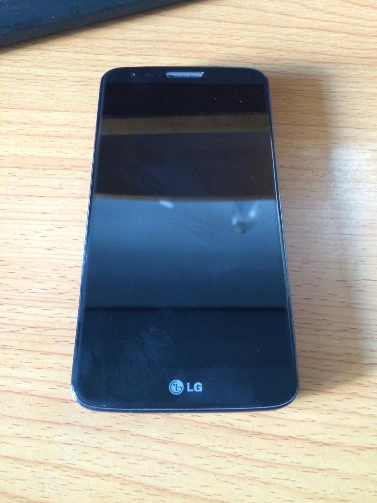 Bình Dương-Dĩ An: LG G2 còn rất mới giá 4tr2