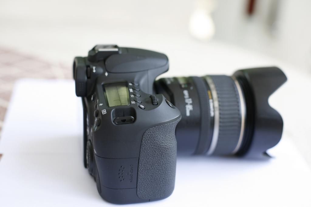 Bình Dương-DĨ An: Bán 60D 2000 shot 99% 11tr..... và lens canon 17-85 F4-5.6 IS - 3