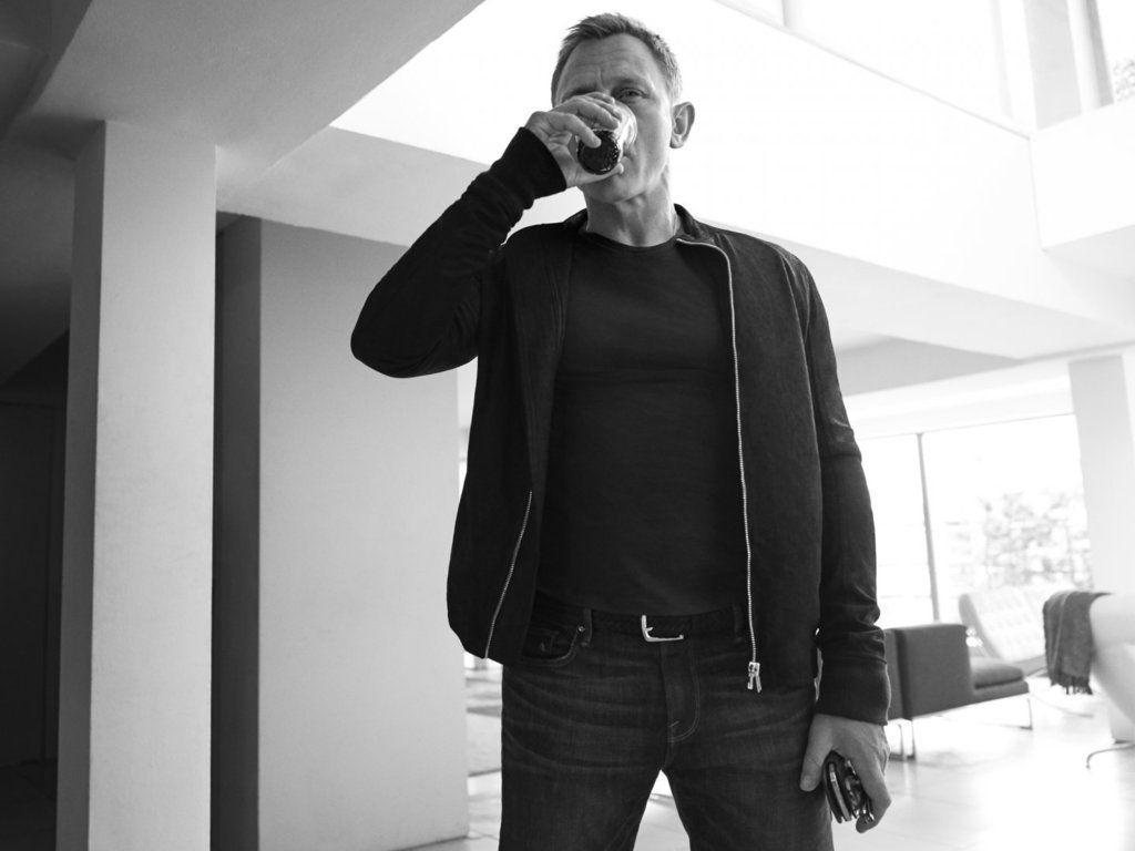 Daniel-Craig-interview-2015-3-43_zpssi5hcaqj.jpg